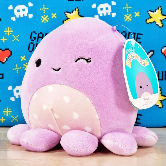 Squishmallow Violet the Octopus 5" with Hearts Canada Import from Toronto CA NWT - Picture 6 of 12